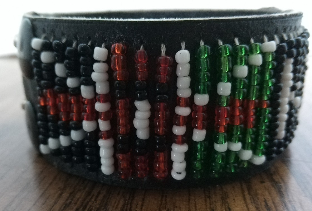 8 inch Black Kenya Beaded Bracelet With Duel Snap Closure
